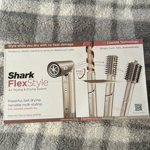 Shark Flexstyle Air stlying & dryer